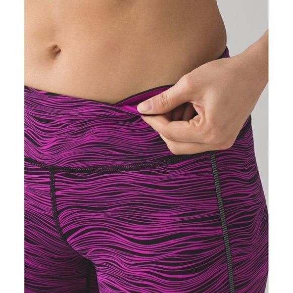 New Lululemon Crop Leggings - Picture 6 of 11